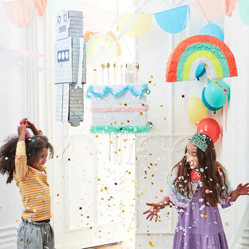 223065 - Cake Pinata