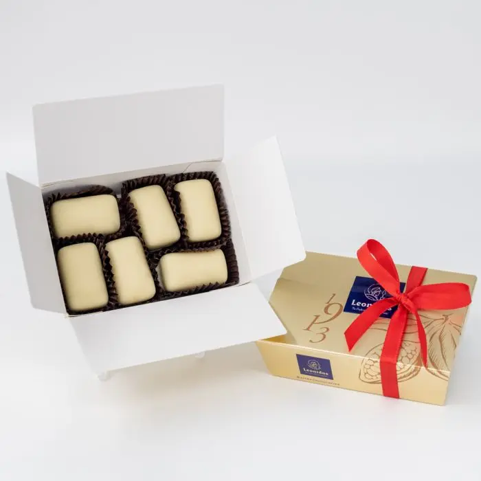 6 Manon White Mini Ballotin Box