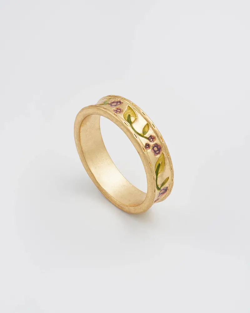 Blackberry Bramble Gold Ring