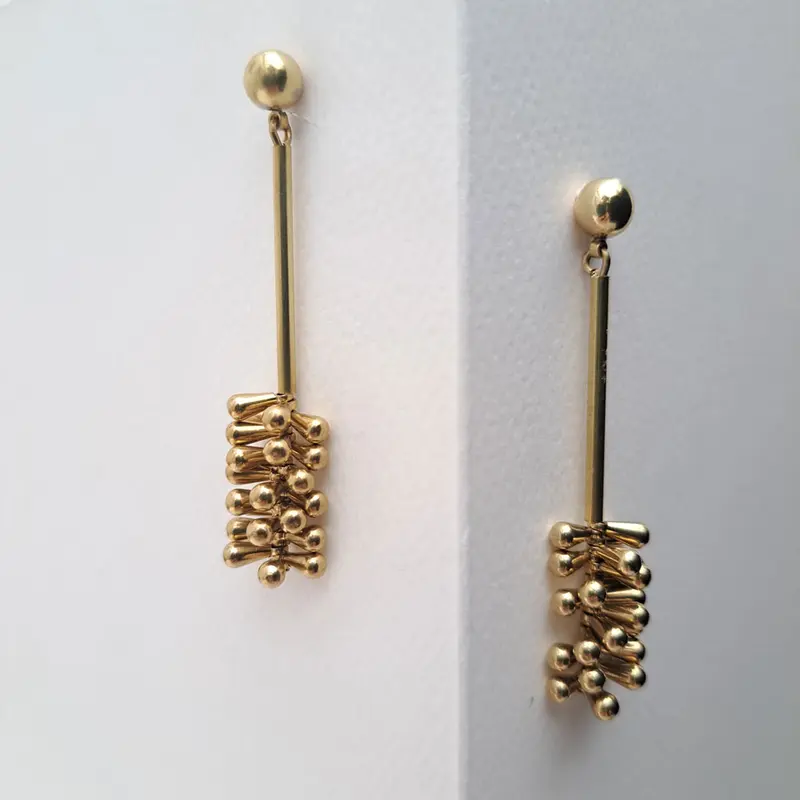 Consta - cluster teardrop earrings