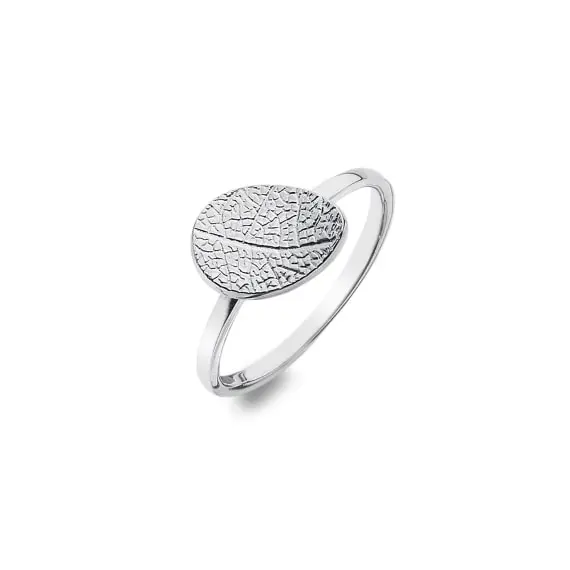 Curved Leaf Ring