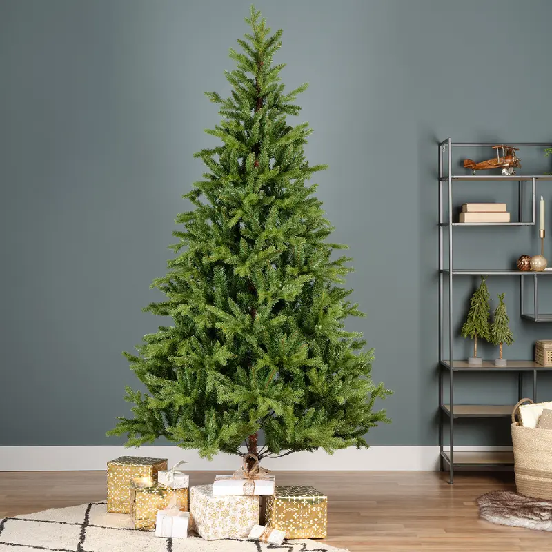 Everlands Allison Pine Artificial Christmas Tree
