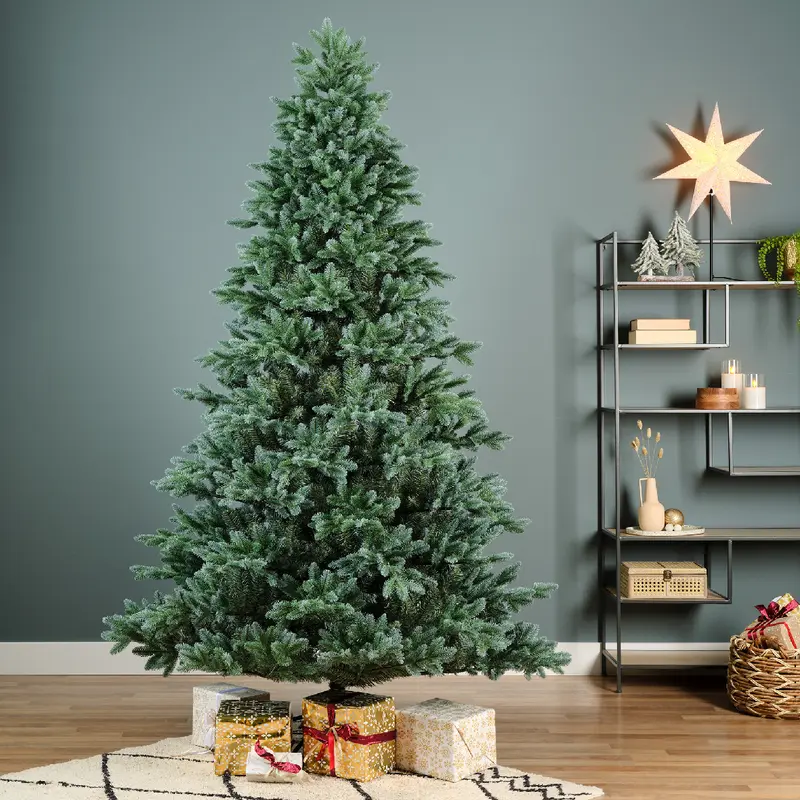Everlands Trondheim Spruce Christmas Tree