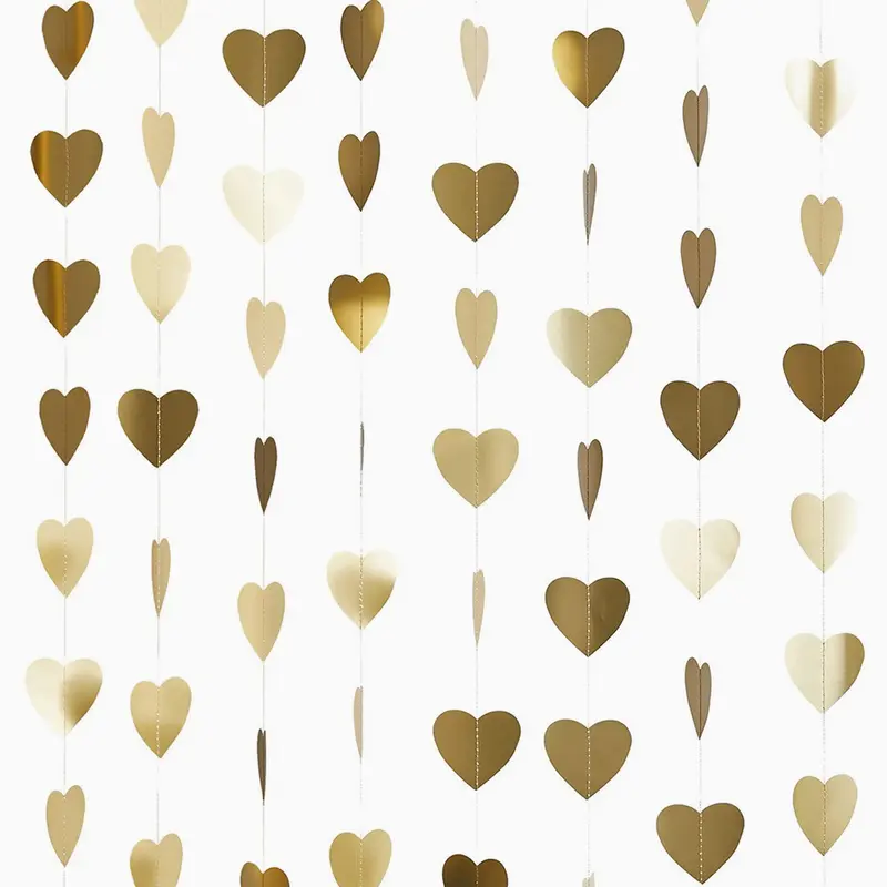 HBEG112 - Gold Heart Backdrop