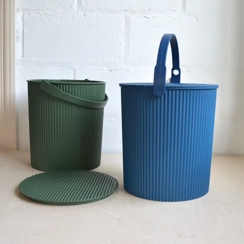 Large Japanese Bucket