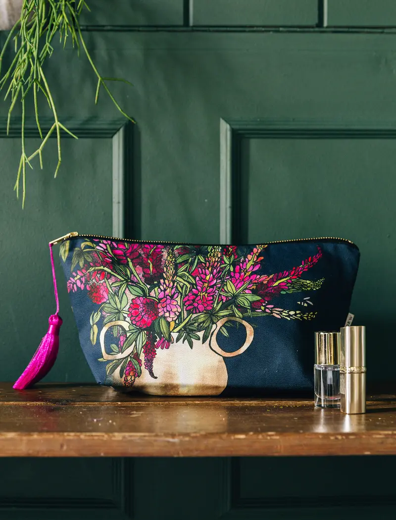 Lupins Zip Bag