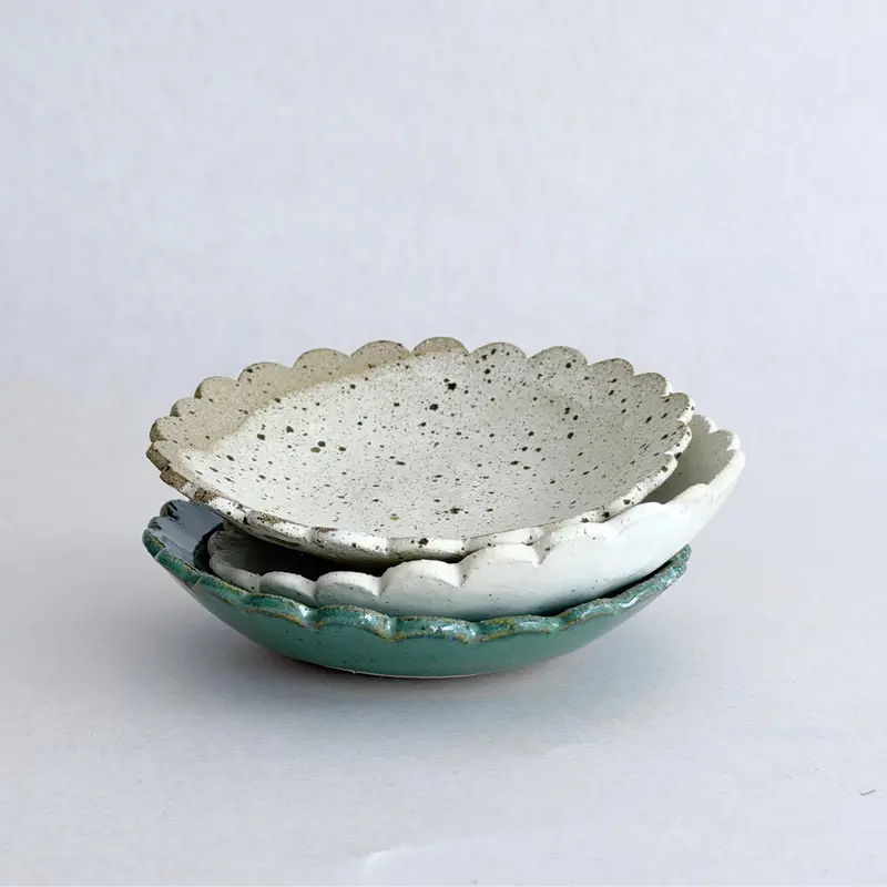 Scalloped Ceramic Plates